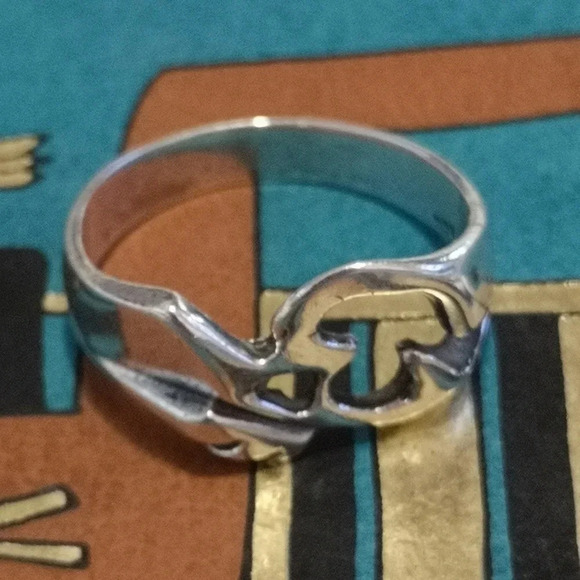Om sterling ring - Picture 3 of 3